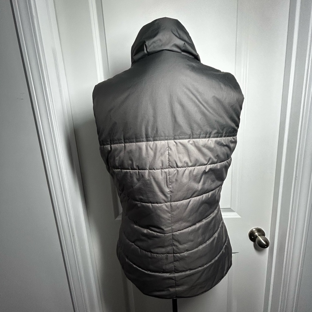 Patagonia Kitlope Quilted Insulated Lightweight Puffer Vest - Picture 4 of 5